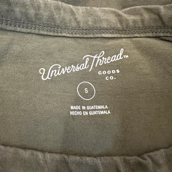 Universal Thread Women's Dark Green Short Sleeve Crewneck T-Shirt - Small - NWT - Picture 2 of 8